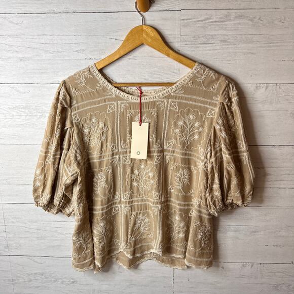 Solitaire Blouse Womens Size Large Beige & Ivory Floral Embroidery Patch Work - Picture 4 of 16